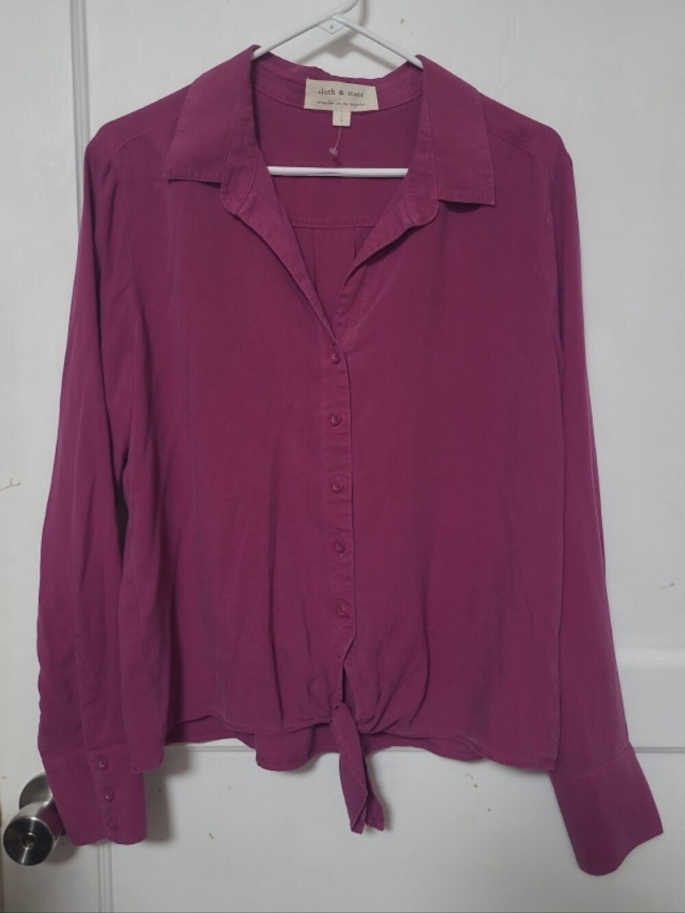 Anthropologie Cloth & Stone Fuscia Tie-Front Button-Down Shirt Large